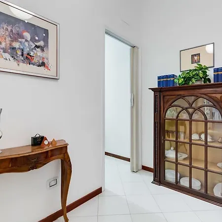 Apartament Bright Flat In Prati